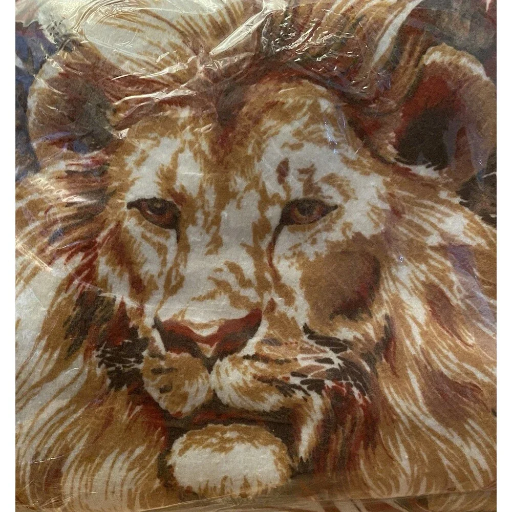 Vtg 70s Lion Cannon 72 x 90 blanket MCM 100% Polyester NIP Made in USA